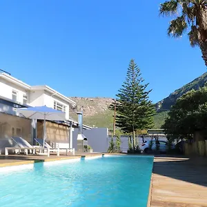 The Place Bed and breakfast Muizenberg