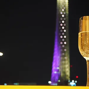东京东普雷西斯青年旅馆 酒店